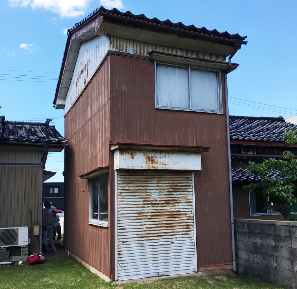 高岡市 | 車庫外壁塗装 日本ペイント ファインシリコンセラUV 工事 